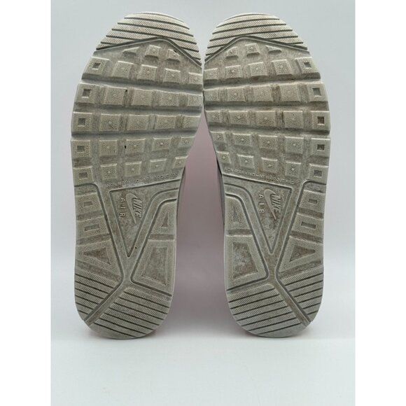 Nike Air Max Sneakers Gray & Coral size 7y - Picture 10 of 11